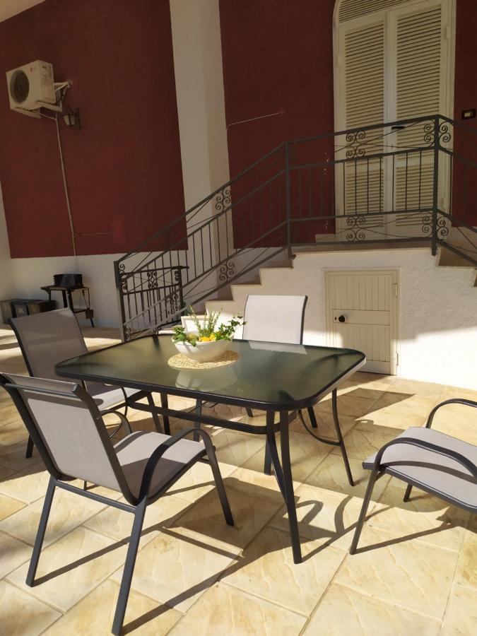 Casina Nel Salento Lägenhet Lecce Exteriör bild